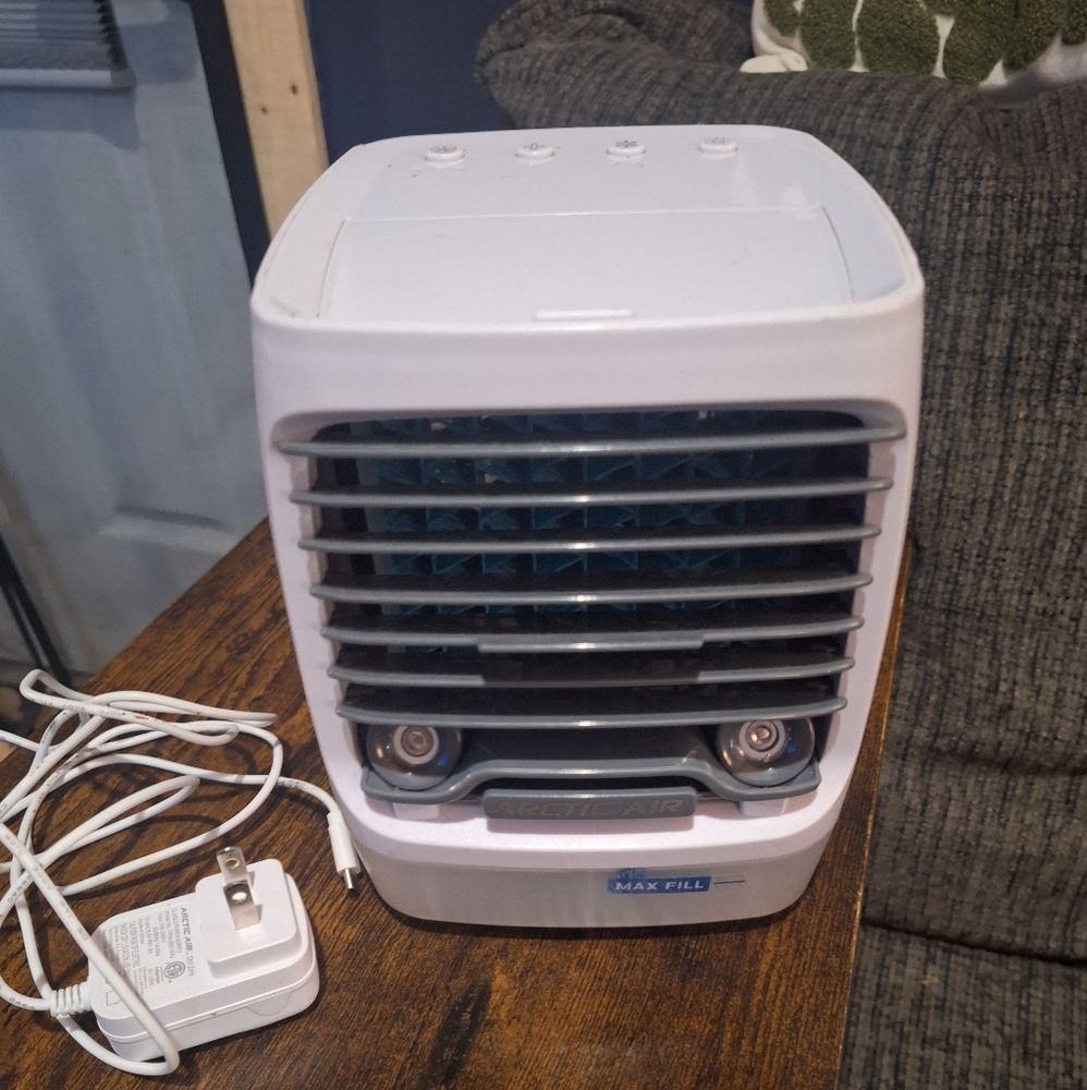 Artic Air Cooling Fan